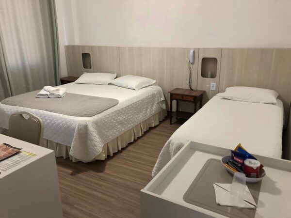 EXECUTIVO CASAL + CAMA SOLTEIRO - Imagem 2