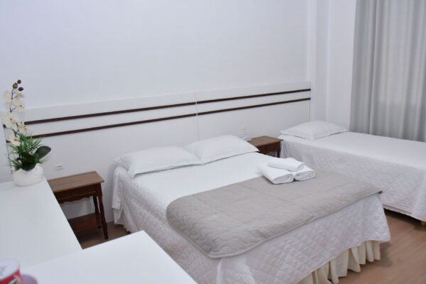 EXECUTIVO CASAL + CAMA SOLTEIRO - Imagem 6